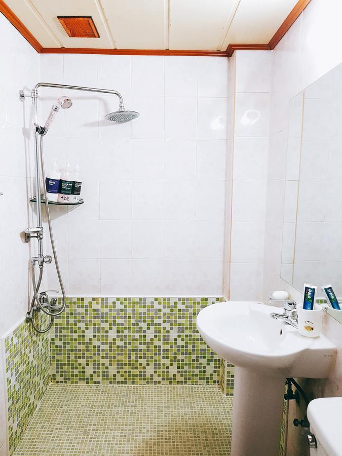 Gumi A Motel Екстер'єр фото