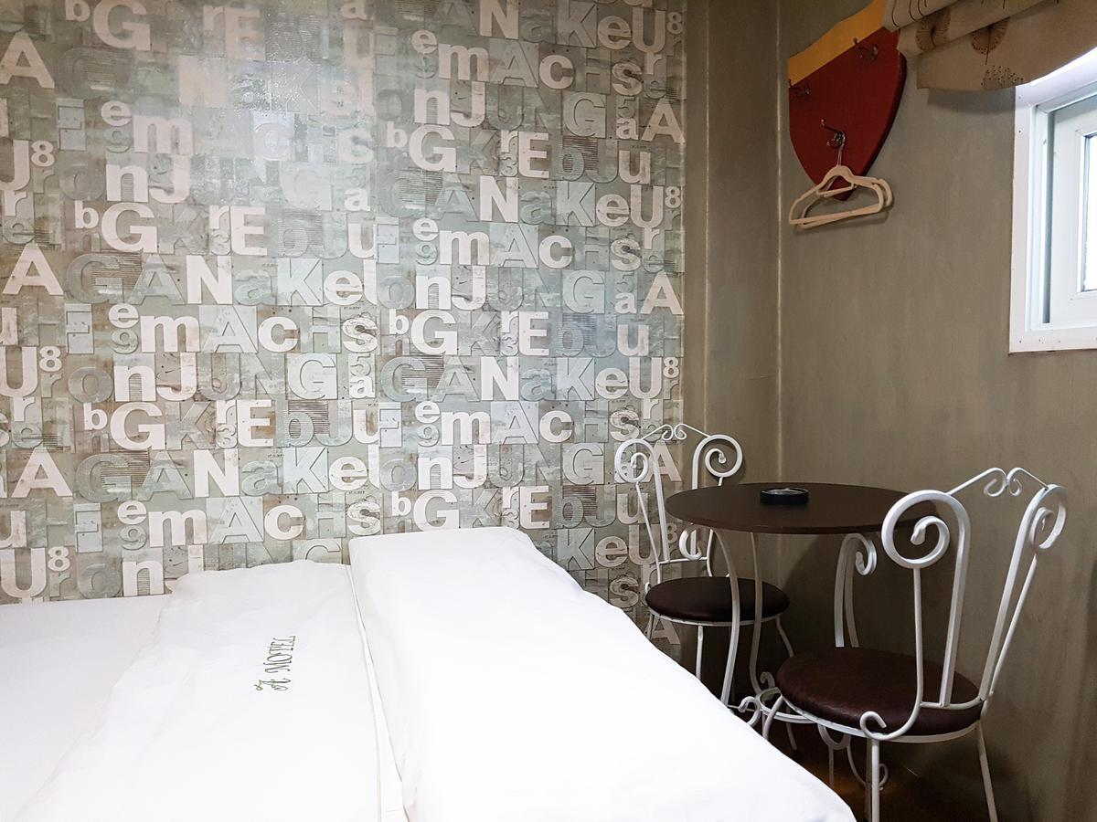 Gumi A Motel Екстер'єр фото